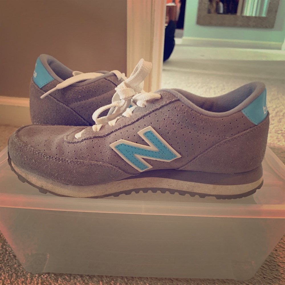 Women’s New balance sneakers. EUC!